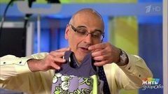 Гаджеты для купания детей. Жить здорово! Фрагмент выпуска от 18.05.2017