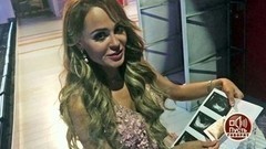 Интрига раскрыта: бывшая невеста Прохора Шаляпина Анна Калашникова показала результаты УЗИ. Пусть говорят. Фрагмент выпуска от 31.05.2017