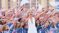 Полина Гагарина — «Миллион голосов». Церемония открытия Дня города Москвы на Красной площади. Фрагмент выпуска от 09.09.2017