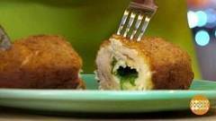 Кулинарный вызов: котлета по-киевски — за 63 рубля! Доброе утро. Фрагмент выпуска от 12.12.2017