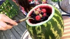 Витаминный напиток крюшон в арбузе. Доброе утро. Фрагмент выпуска от 02.10.2015