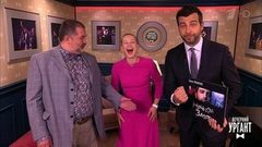 Иван представляет Сергею Лукьяненко проект книги «Ночной зазор». Пролог. Вечерний Ургант. Фрагмент выпуска от 25.05.2018