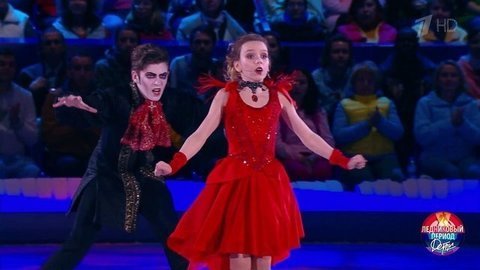 Полина Пилипенко и Степан Николаев — «The Vampire Masquerade». Ледниковый период. Дети. Второй сезон. Фрагмент выпуска от 09.06.2019