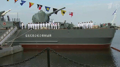 В преддверии Дня Военно-морского флота в Кронштадте открылся крупнейший в России музей-корабль