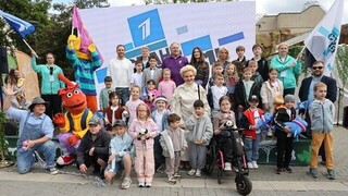 Первый канал провел благотворительную акцию «Стань первым!»