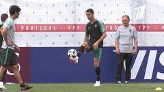 Криштиану Роналду с партнерами по сборной за день до матча с Марокко. Чемпионат мира по футболу FIFA 2018 в России™