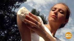 Лечим растяжение. Доброе утро. Фрагмент выпуска от 21.06.2018