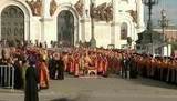 Тысячи верующих встретили ковчег с мощами Николая Чудотворца, доставленный в Москву специальным рейсом из Италии