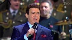 Иосиф Кобзон и хор внутренних войск МВД России — «Опера». Творческий вечер Игоря Матвиенко. Фрагмент выпуска от 05.02.2010