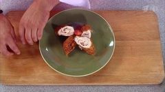 Куриные рулетики с крабовым мясом и сыром. Контрольная закупка. Фрагмент выпуска от 11.10.2016