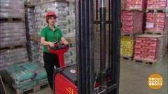 Грузчик — это звучит гордо! Доброе утро. Фрагмент выпуска от 09.12.2016