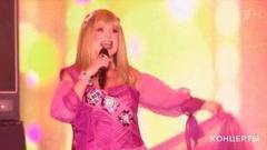 Алла Пугачева — «Просто». День Аллы Пугачевой на Международном музыкальном фестивале «Жара». Фрагмент выпуска от 10.09.2017