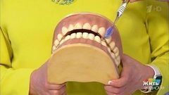 Как выбрать зубную щетку? Жить здорово! Фрагмент выпуска от 29.09.2017