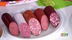 Варено-копченая колбаса. Жить здорово! Фрагмент выпуска от 08.12.2017