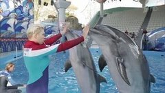 Тина Кузнецова. Профайл. Вместе с дельфинами. Фрагмент выпуска от 10.10.2015