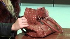 Прячем деньги от воров. Доброе утро. Фрагмент выпуска от 14.12.2015