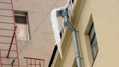 Кто ответит за сосульку?