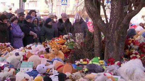 Жители Кемерова на месте сгоревшего торгового центра «Зимняя вишня» предложили создать мемориал