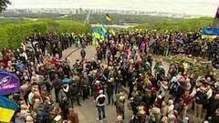 В нескольких городах Украины проходят шествия в память о погибших солдатах Второй Мировой