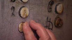 Бедный, бедный лифт!