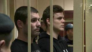 Футболистов Павла Мамаева и Александра Кокорина оставили под стражей еще на полгода