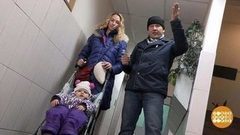 Дмитрий Талабуев гуляет с коляской. Доброе утро. Фрагмент выпуска от 16.01.2018