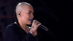 Наргиз — «Я не верю тебе». Музыкальный фестиваль «Жара». Фрагмент выпуска от 30.07.2016