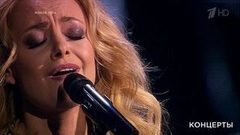 Елена Максимова — «Je suis Malade». Голос. 5 лет. Большой праздничный концерт в Кремле. Фрагмент выпуска от 12.06.2017