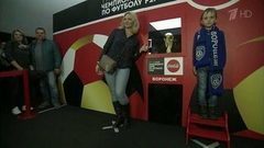 Главный трофей чемпионата мира по футболу привезли в Воронеж