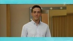 Евгений: Увлекается радиоэлектроникой, играет на гитаре, разбрасывает носки. Давай поженимся! Фрагмент от 2610.2015.