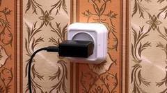 Телефон на зарядке. Доброе утро. Фрагмент выпуска от 04.10.2016