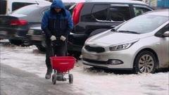 Соль, песок и кипяток против гололеда. Доброе утро. Фрагмент выпуска от 22.11.2016