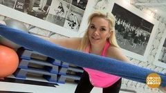 Анастасия Трегубова и полотенце. Доброе утро. Фрагмент выпуска от 16.11.2017