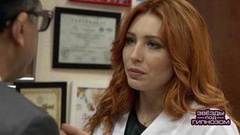 Анастасия Спиридонова становится пластическим хирургом и влипает в неприятности. Звезды под гипнозом. Фрагмент выпуска от 24.06.2018