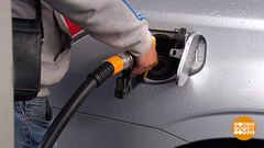 Бензин: не доливают и разбавляют. Доброе утро. Фрагмент выпуска от 30.07.2018