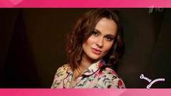 Наталья: управляющая караоке-клубом, мечтает открыть собственный ресторан и побывать на Мальдивах, всегда опаздывает и не ест жирную пищу. Давай поженимся! Фрагмент выпуска от 10.07.2018