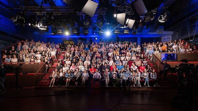 <p>Фотолестница за 12 июня 2019 года. Гость студии — Александр Петров.</p>