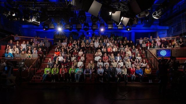 <p>Фотолестница за 22 октября 2019 года. Гость студии — Мари Краймбрери.</p>
