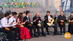 Андрей Горбачев и Гнесинский ансамбль исполнителей на балалайках. Доброе утро. Фрагмент выпуска от 29.05.2019