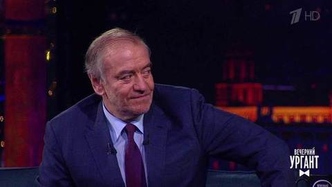 Дирижер Валерий Гергиев о битве музыкантов, армянском следе и футболе. Вечерний Ургант. Фрагмент выпуска от 19.06.2019