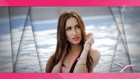 Алена: владелица студи дизайна, Занимается танцами, много путешествует, круглосуточно работает. Давай поженимся! Фрагмент выпуска от 21.06.2019