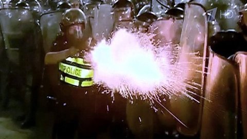 Якобы спонтанно начавшиеся протестные выступления в Грузии скорее всего были хорошо спланированы. Толстой. Воскресенье. Фрагмент выпуска от 23.06.2019