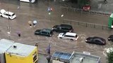 Центральную часть России берут в клещи два циклона: с Балтики и Черного моря