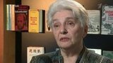Поздравления принимает Наталья Солженицына, которая продолжает дело знаменитого писателя и сейчас