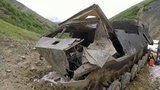 На Камчатке вездеход с пятью геологами рухнул в ущелье
