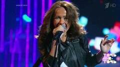 Елена Темникова. IOWA — «Улыбайся». Точь-в-точь. Третий сезон. Фрагмент выпуска от 25.10.2015