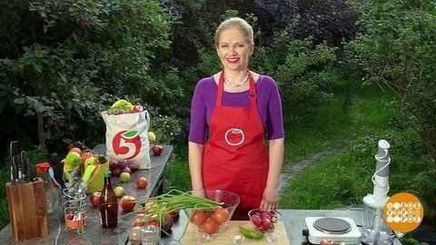 Мария Сурова замораживает помидоры. Доброе утро. Фрагмент выпуска от 30.08.2019