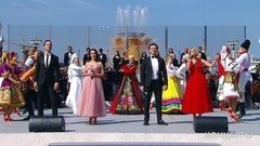 Е. Максимова, Г. Матвейчук, В. Бирюкова и Э. Кадыров — «Песня о Москве» (из к/ф «Свинарка и пастух»). День города. Фрагмент выпуска от 07.09.2019