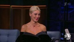 «У меня все четенько». Телеведущая Анастасия Ивлеева о свадьбе. Вечерний Ургант. Фрагмент выпуска от 01.10.2019