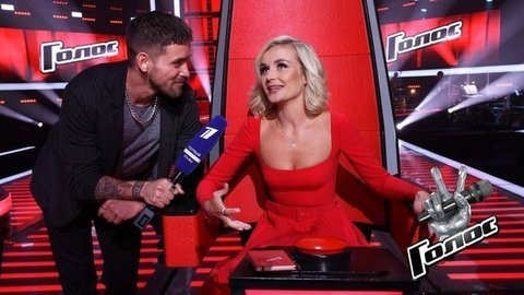 «Когда я наберу команду, заставлю всех заниматься спортом». Полина Гагарина. Голос-8